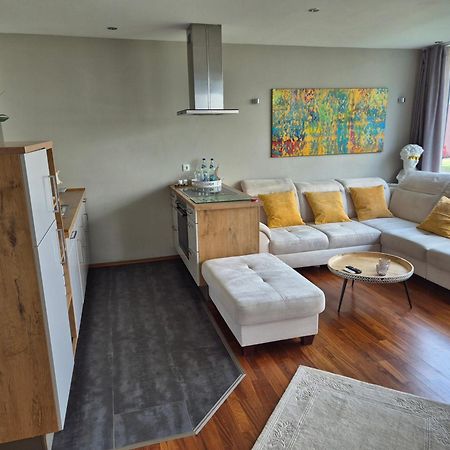 "Myharbourfront", Luxurioeses Wohnen An Der Hafenmole Apartment Rostock Bagian luar foto
