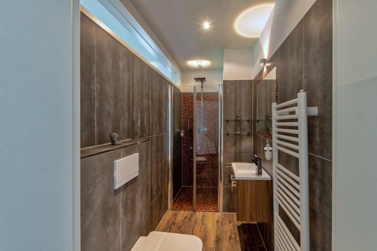 "Myharbourfront", Luxurioeses Wohnen An Der Hafenmole Apartment Rostock Bagian luar foto